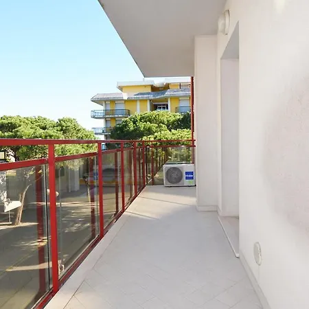 Acapulco 203a * Lido di Jesolo